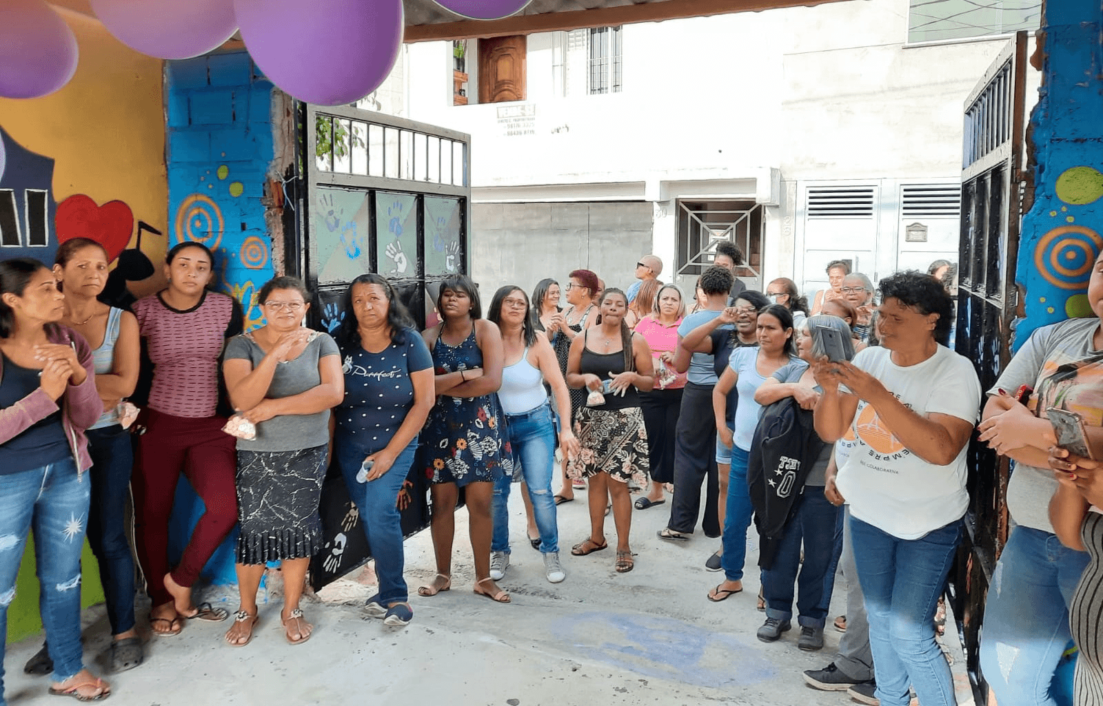 Foto que mostra o funcionamento do projeto As Violetas